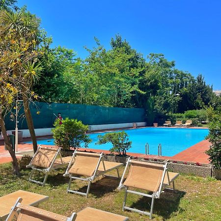 Modern Apartment 10 Min Vatican Parking&Pool 罗马 外观 照片