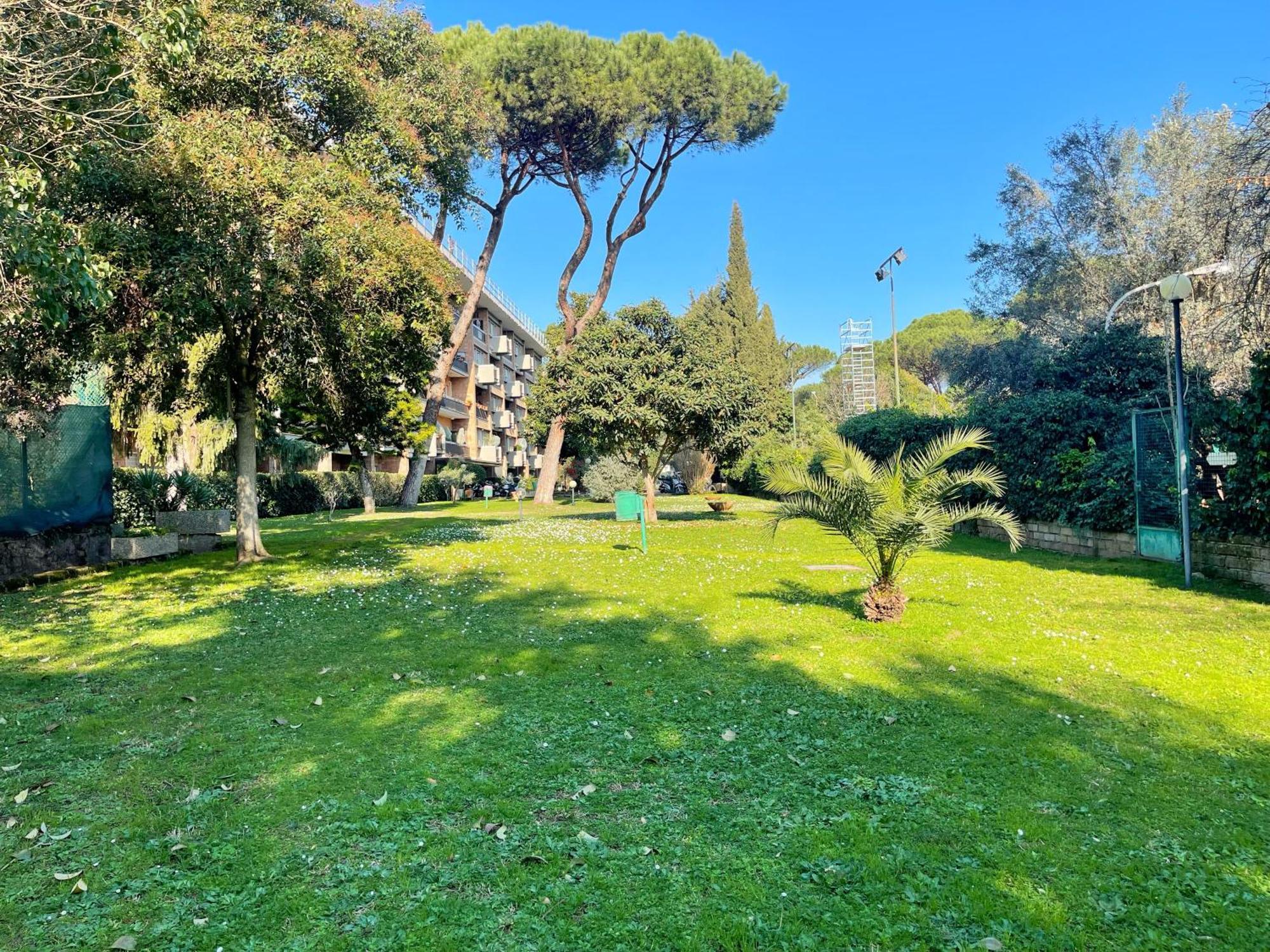 Modern Apartment 10 Min Vatican Parking&Pool 罗马 外观 照片